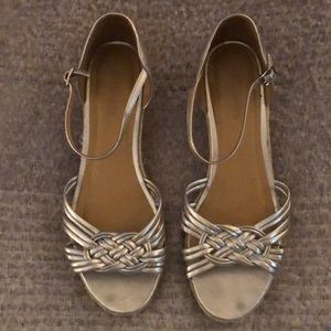 Talbots silver metallic espadrille sandals